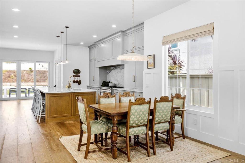 1258 Mariposa Road