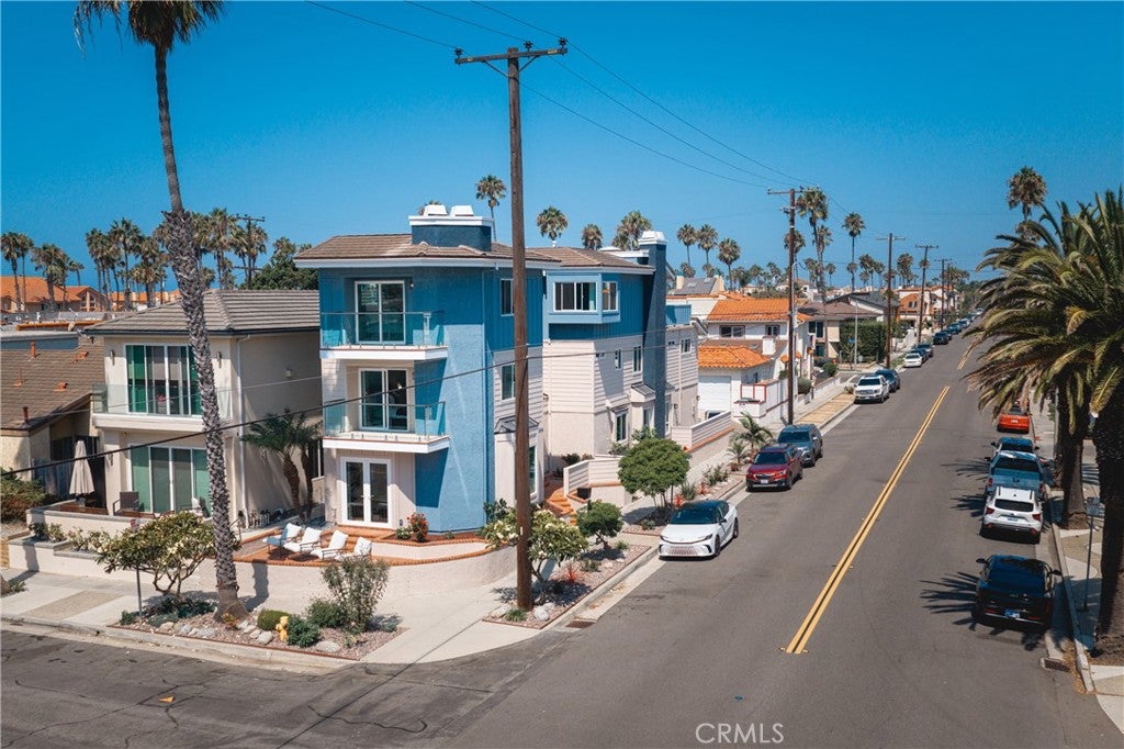 227 18th Street, Huntington Beach CA 92648 - Photo 27