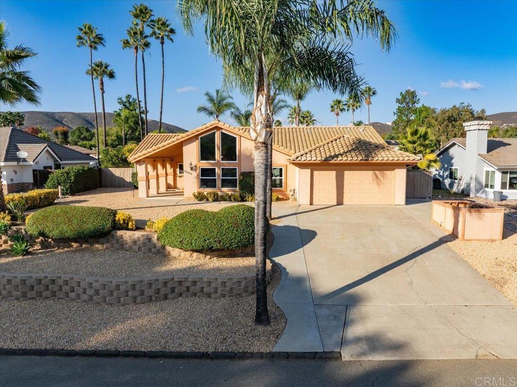 SD COUNTRY ESTATES - Residential