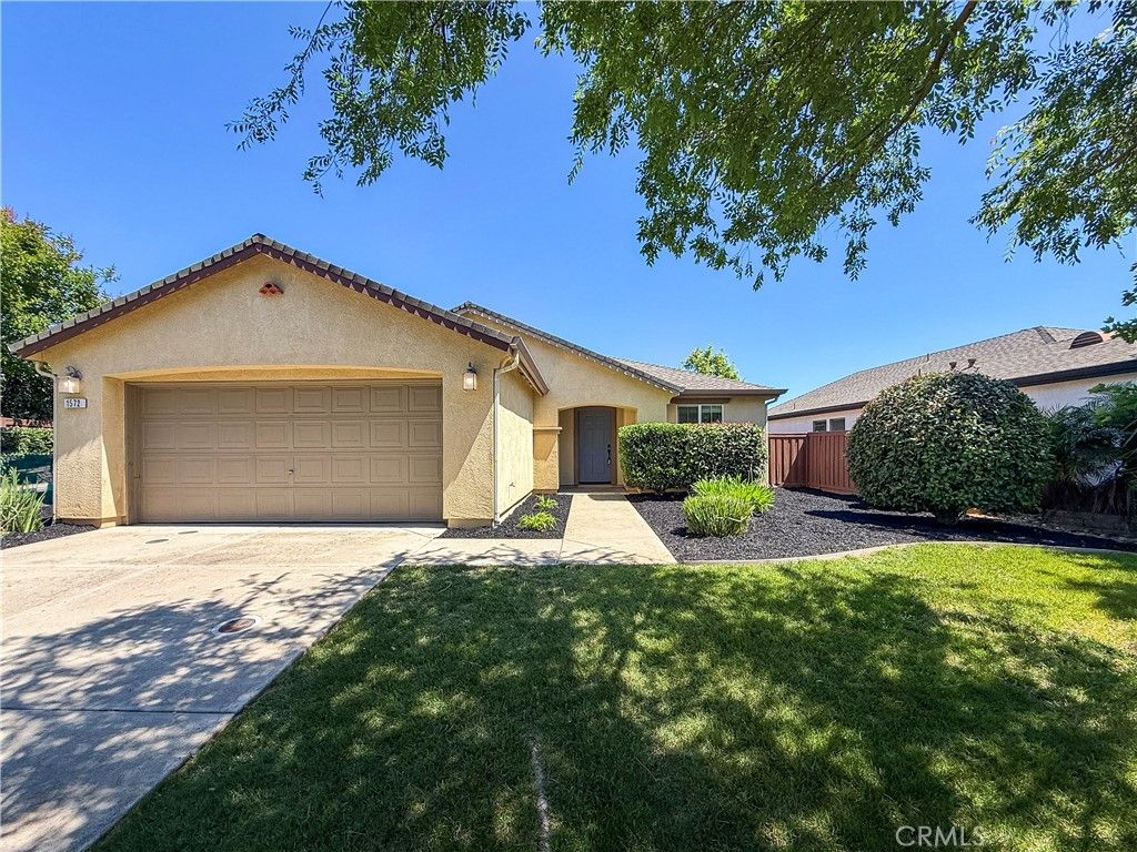 Photo of 1572 Minories DR, Plumas Lake, CA 95961 (MLS # SN26119604)
