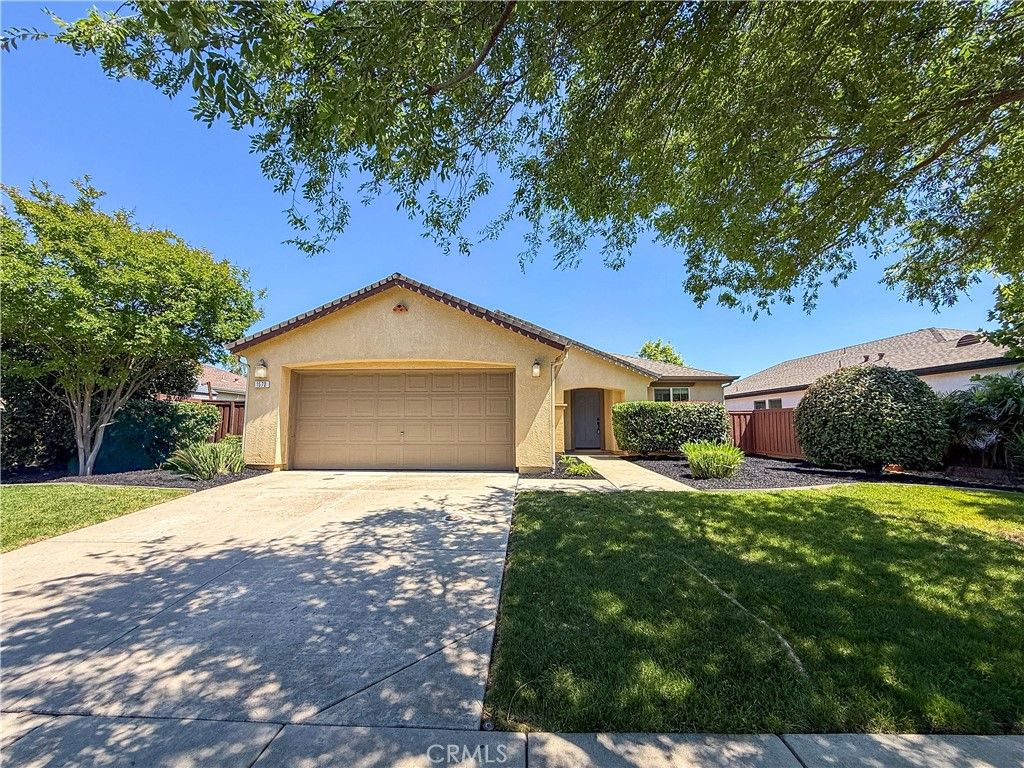 Photo of 1572 Minories DR, Plumas Lake, CA 95961 (MLS # SN26119604)