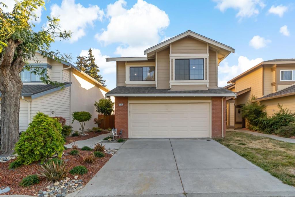 IT'S ALL ABOUT LOCATION. 1980 BUILT. 2-STORY HOME. PARKMONT AREA - CENTRAL FREMONT. BEST SCHOOLS. NEAR BART, LAKE ELIZABETH & QUARY LAKE. SUPER BRIGHT & UPGRADED. VAULTED CEILING. NEW LUXURY VINYL FLOOR. SPACIOUS LOW MAINTENANCE BACKYARD. 2-CARS ATTACHED GARAGE. LOW HOA $136/MO. WITHIN 5 MINUTES - PARKMONT ELEM. SCHOOL, GROCERY STORES, RESTAURANT, CAFES, FREEWAYS 880, 680, 84, ACE TRAIN STATION. MUST VISIT!!! Some records say this is 1,540 sqft home (vs. 1,412 sqft).