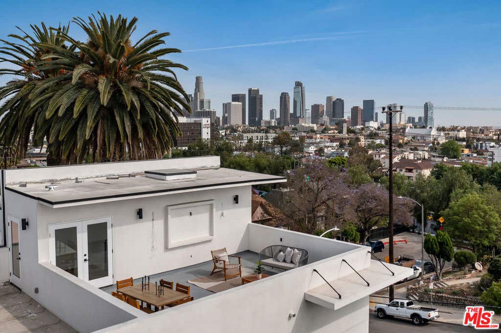 Photo of 2001 1/2 W Bellevue Avenue, Echo Park, CA 90026 (MLS # 26651567)