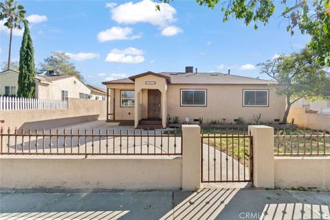 13438 Mercer Pacoima CA 91331