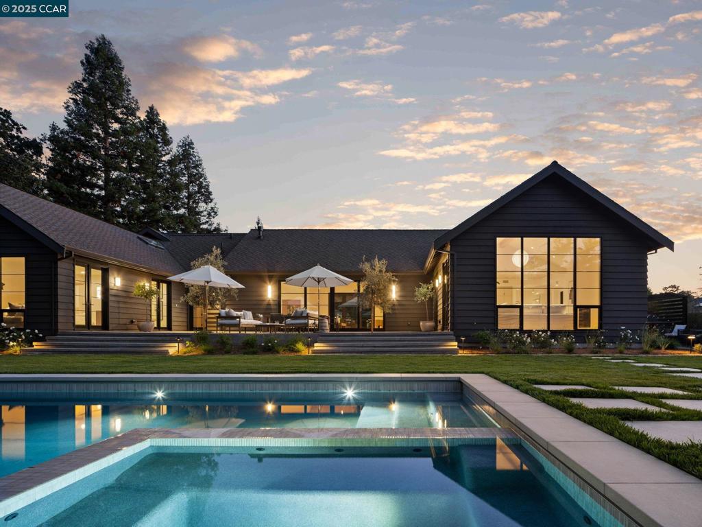 TRAILS AREA - Residential