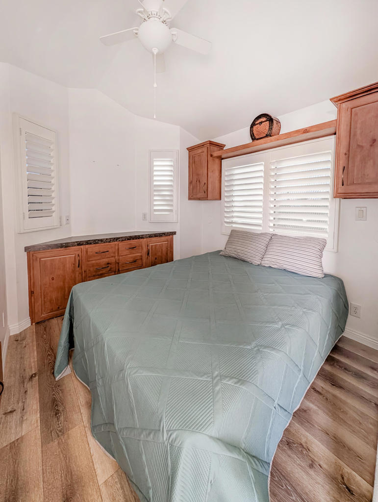 Not Applicable-1 - Manufactured In Park