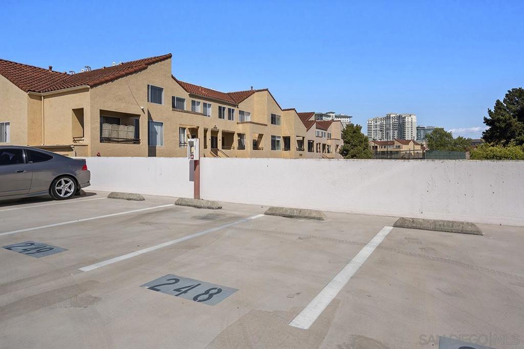 University City - Residential Lease