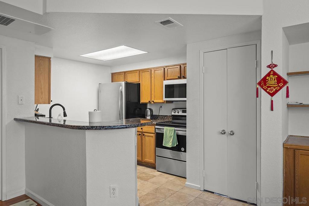 University City - Residential Lease