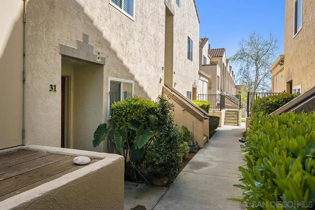 University City - Residential Lease