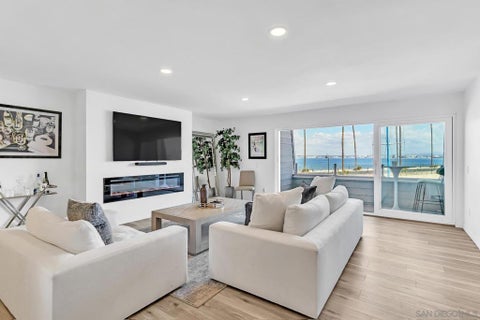 Photo of 32 Montego Court Ct, Coronado, CA 92118 (MLS # 260025125SD)