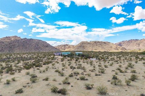 Photo of 0 Avenida Del Sol, Joshua Tree, CA 92252 (MLS # ND26086139)