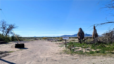 Photo of 18241 Blythe Way, Blythe, CA 92225 (MLS # OC26214021)