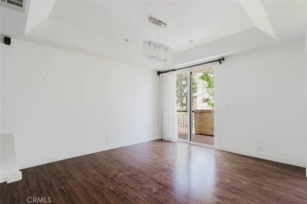 Photo of 5333 Zelzah Avenue #203, Encino, CA 91316 (MLS # SR26141585)
