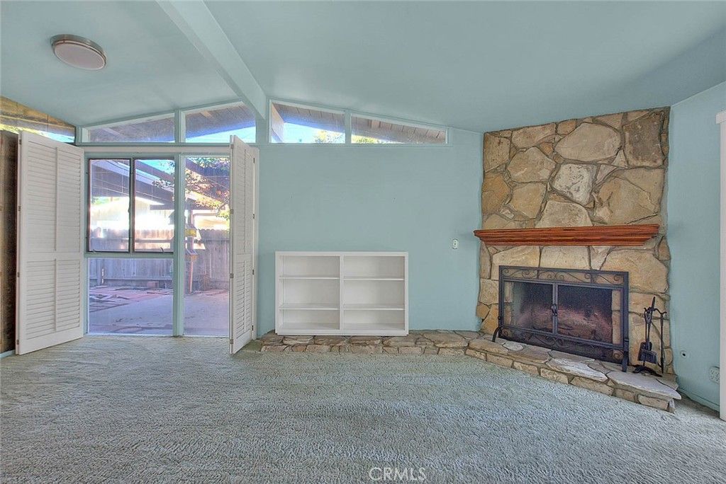 Photo of 228 Greentree Rd, Upland, CA 91786 (MLS # CV25244187)