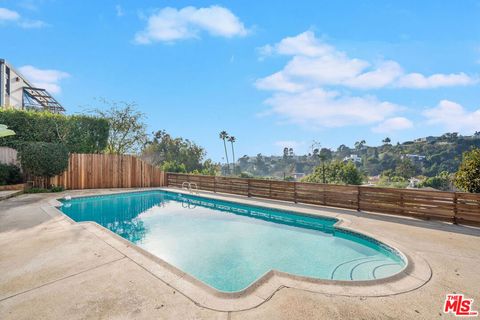 Photo of 547 Stassi Lane, Santa Monica, CA 90402 (MLS # 26640031)