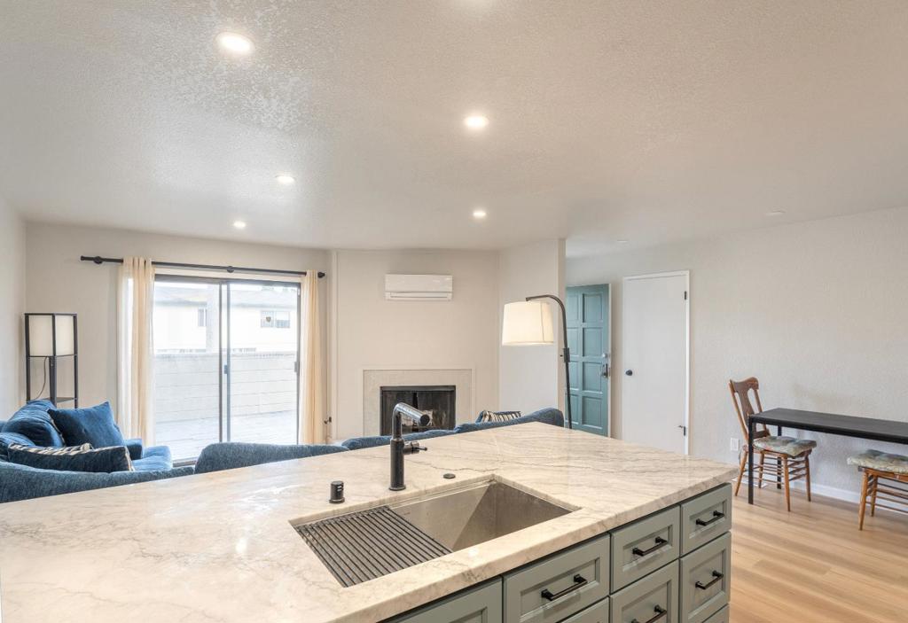 504 Ocean Avenue 2