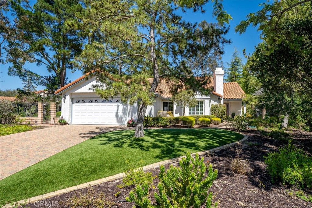 640 Black Ridge Lane
