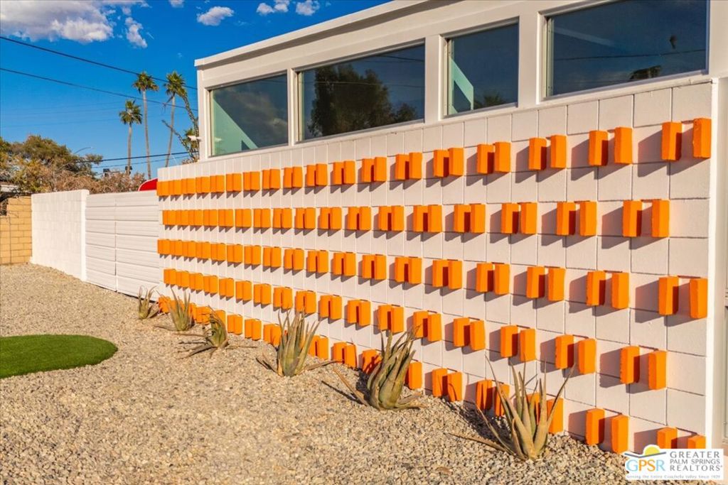 2410 N Starr Road