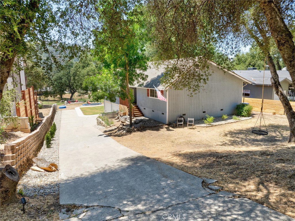 40656 Goldside Drive