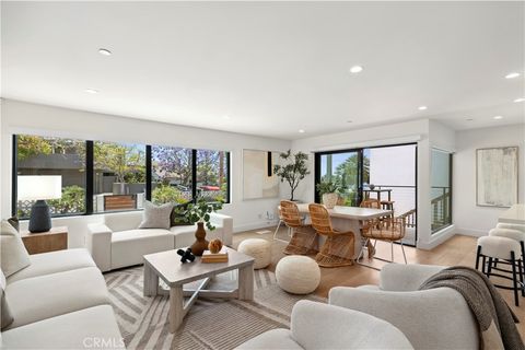 Tiny photo for 246 Fairview Street, Laguna Beach, CA 92651 (MLS # NP26032309)