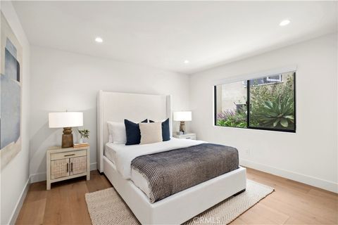 Tiny photo for 246 Fairview Street, Laguna Beach, CA 92651 (MLS # NP26032309)