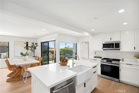 Tiny photo for 246 Fairview Street, Laguna Beach, CA 92651 (MLS # NP26032309)