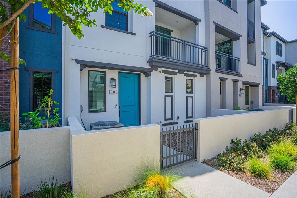 6966 Cottonwood Lane