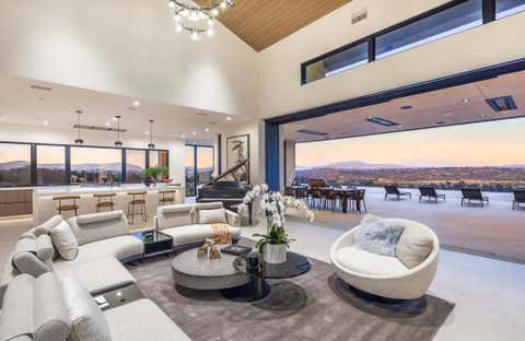 Photo of 15575 Las Planideras, Rancho Santa Fe, CA 92067 (MLS # NDP2605058)