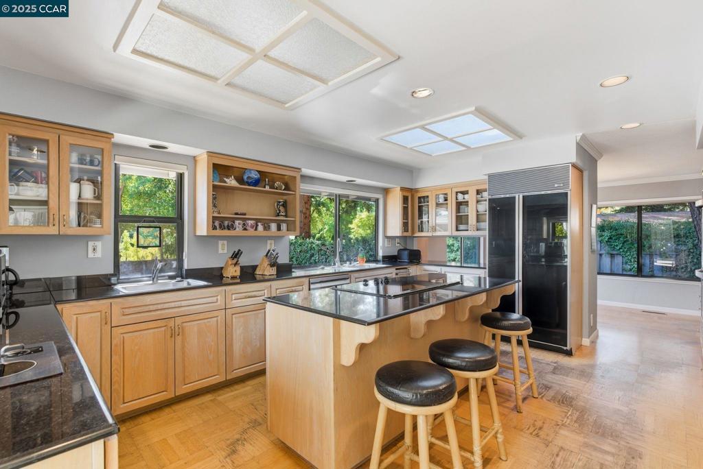 HAPPY VALLEY - Residential