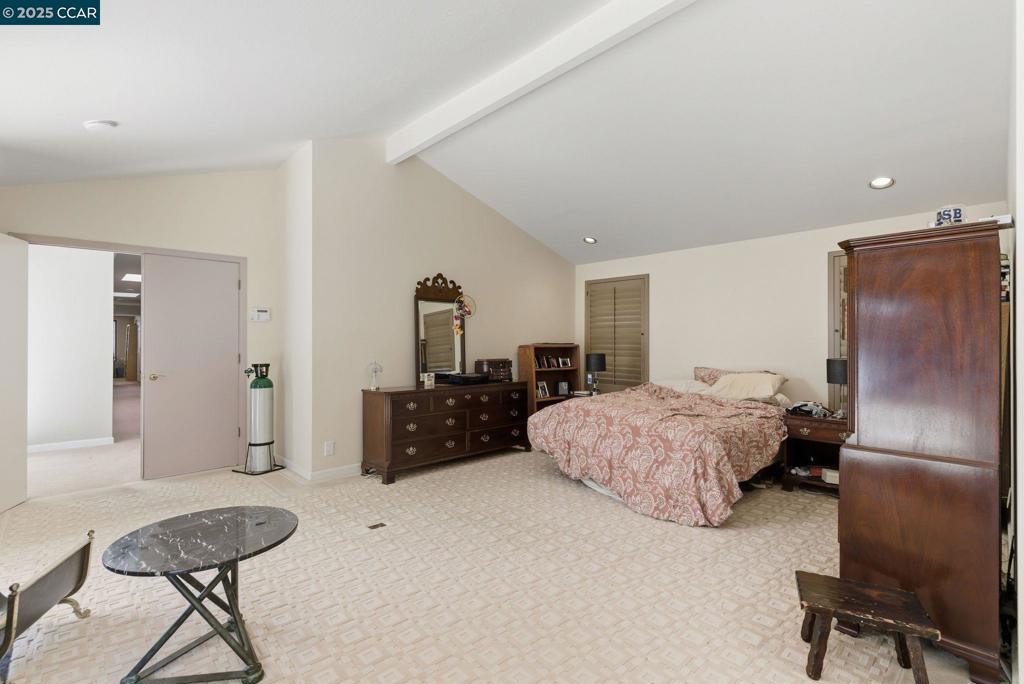 HAPPY VALLEY - Residential