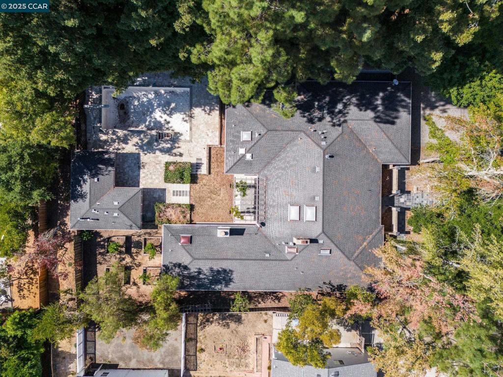 HAPPY VALLEY - Residential