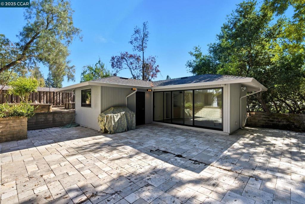HAPPY VALLEY - Residential