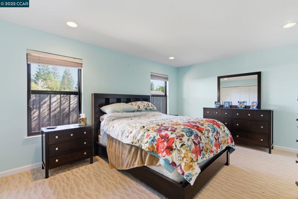 HAPPY VALLEY - Residential