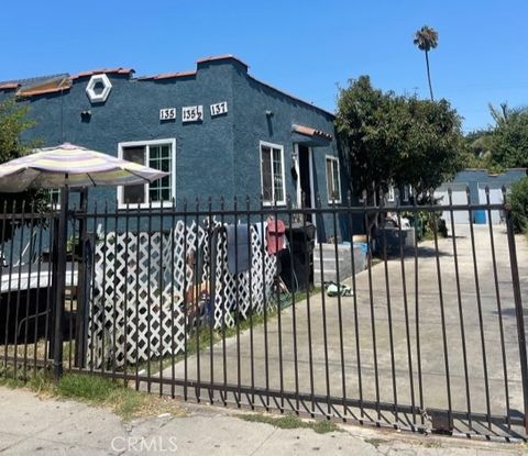 Photo of 135 E 77th Street, Los Angeles, CA 90003 (MLS # DW25244507)