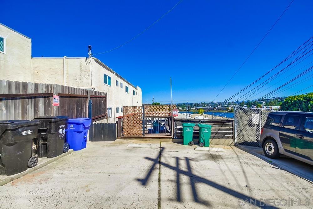 Point Loma - Residential Income