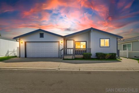 Photo of 611 Via Santa Paulo, Vista, CA 92081 (MLS # 260005910SD)