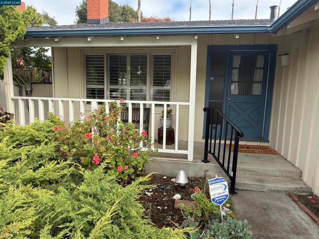 Photo of 1546 Mann Dr. Dr, Pinole, CA 94564 (MLS # 41116864)