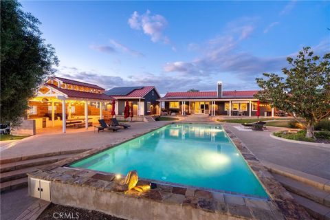 Tiny photo for 2325 Bella Tierra Pl, Paso Robles, CA 93446 (MLS # NS26080911)