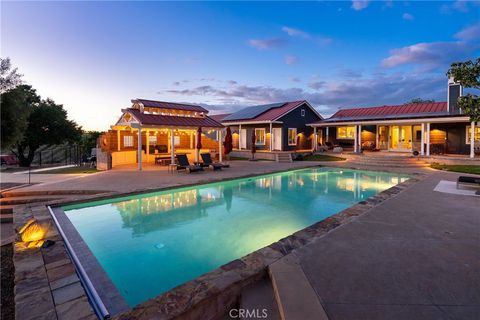 Tiny photo for 2325 Bella Tierra Pl, Paso Robles, CA 93446 (MLS # NS26080911)