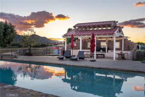 Tiny photo for 2325 Bella Tierra Pl, Paso Robles, CA 93446 (MLS # NS26080911)