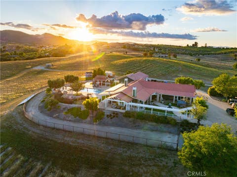 Tiny photo for 2325 Bella Tierra Pl, Paso Robles, CA 93446 (MLS # NS26080911)