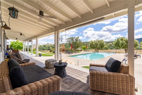 Tiny photo for 2325 Bella Tierra Pl, Paso Robles, CA 93446 (MLS # NS26080911)
