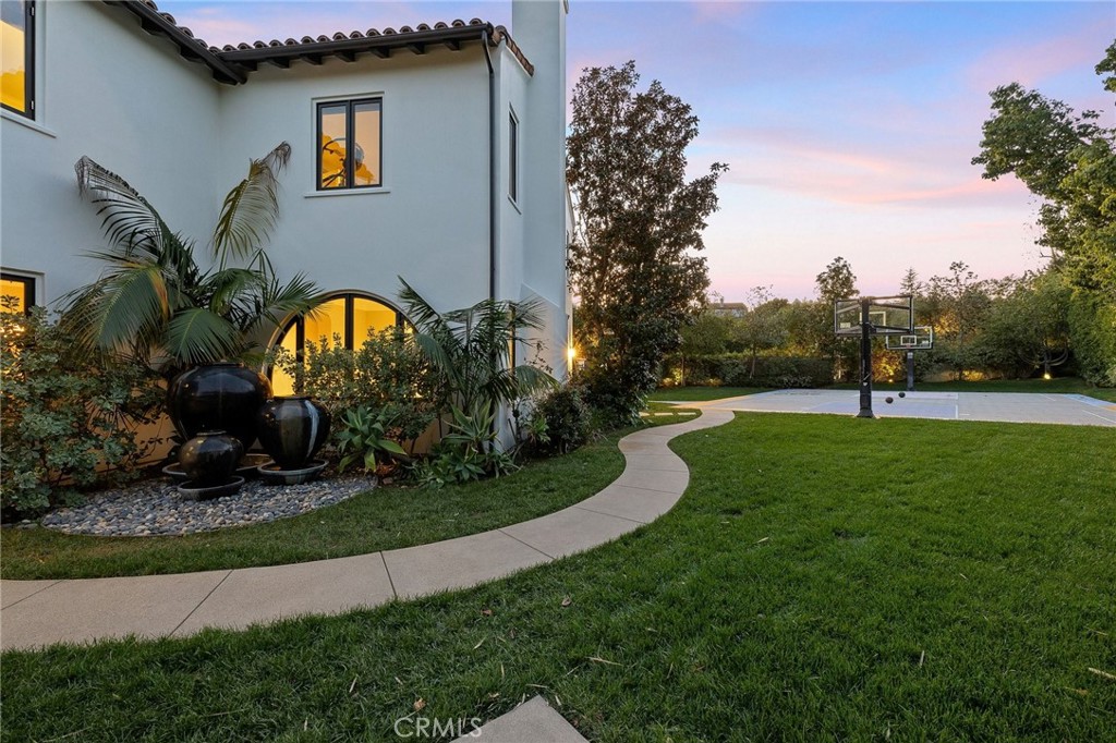 3850 Prado De Las Uvas