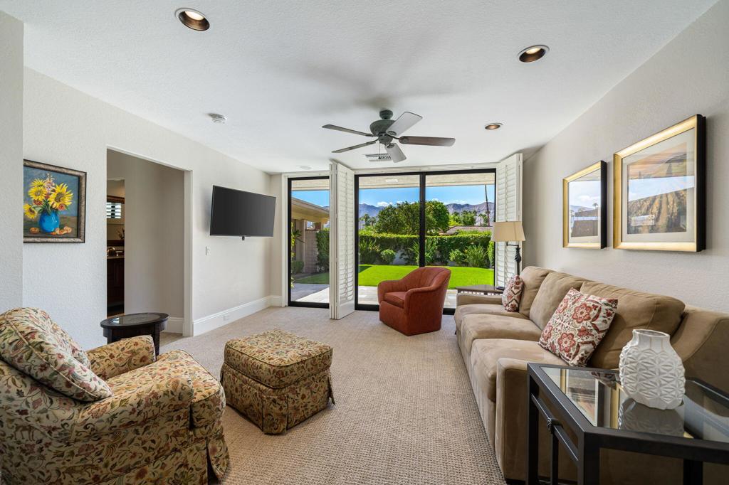 The Springs C.C. - Residential Lease