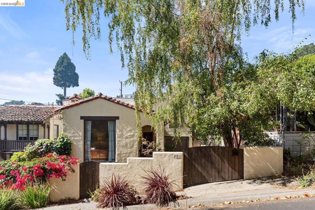 685 Oberlin Ave AVE, Kensington CA 94708