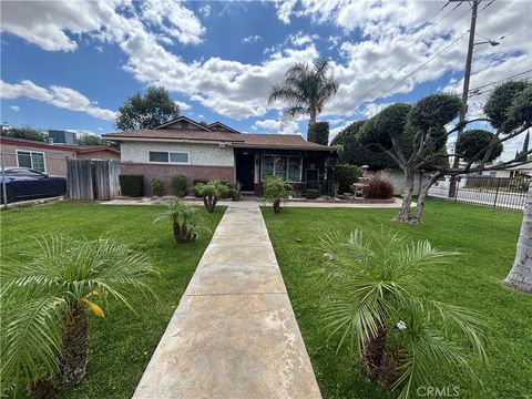 Photo of 4184 Pacific AVE, Jurupa Valley, CA 92509 (MLS # IV26116142)