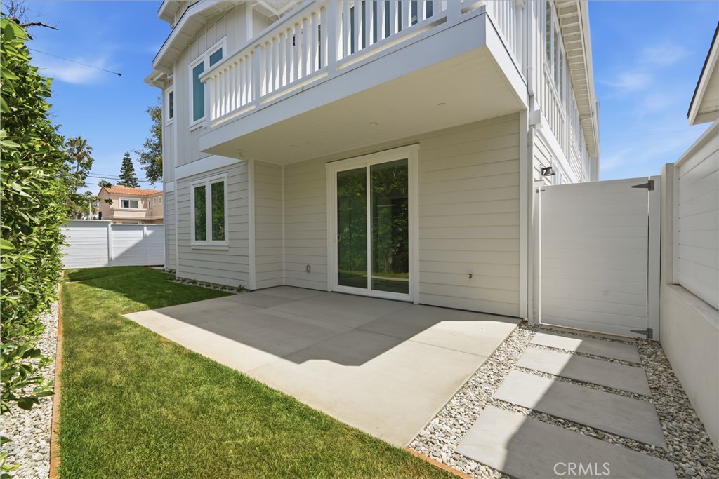 109 N Francisca Avenue