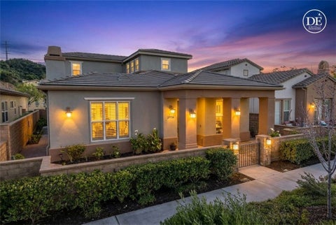 Photo of 23734 Mahogany Court, Valencia, CA 91354 (MLS # SR26224876)