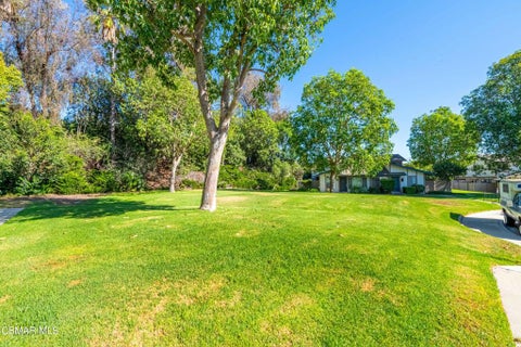 Tiny photo for 2278 Moss Court, Thousand Oaks, CA 91362 (MLS # 226004202)