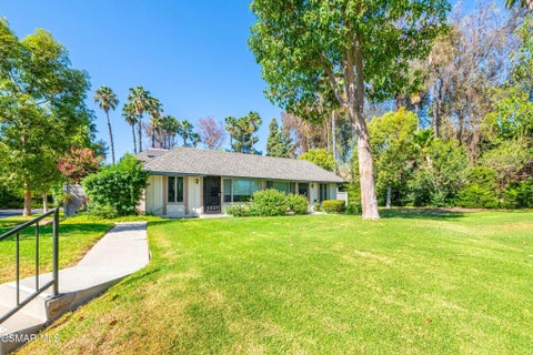 Tiny photo for 2278 Moss Court, Thousand Oaks, CA 91362 (MLS # 226004202)